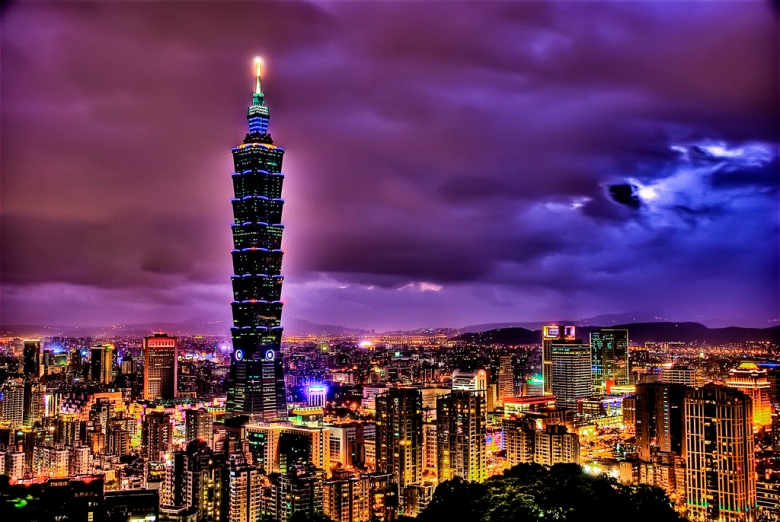 Taipei 101 courtesy of Francisco Diez
